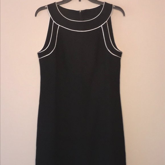Ann Taylor Size 10 Black Dress - Picture 1 of 3